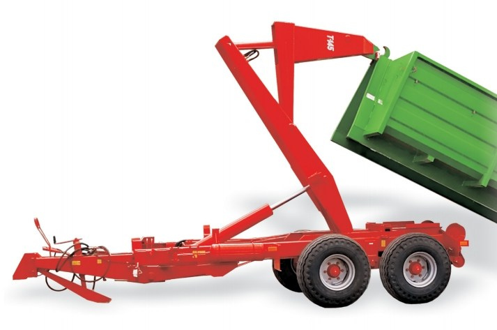 Nosič kontajnerov Ursus T 145